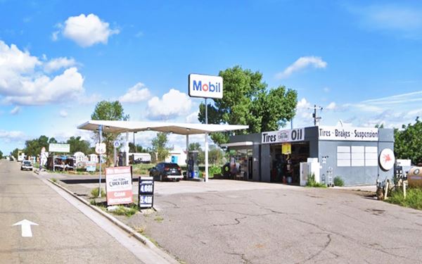 oblong box Mobil 1950s gas station, detached canopy and Route 66 to the left