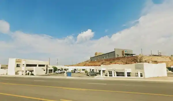 former Brandin Iron Motel, Kingman apartment complex