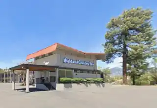 2-story apartments butterfly-shaped roof