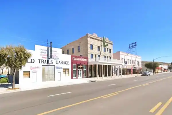 Current view of Kingman AZ Downtown Kingman buildings