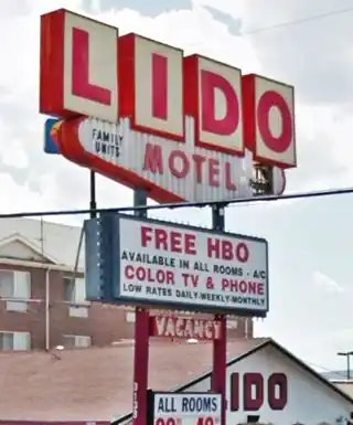 Lido motel neon sign Lido motel neon sign