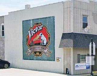 RCA Victor mural in Pontiac US66