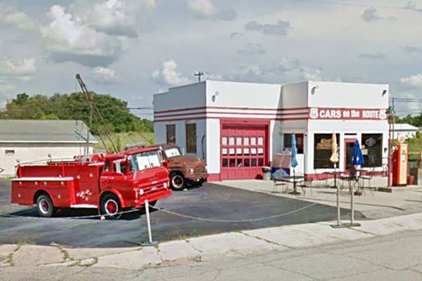 Restored vintage Kan-O-Tex Service Station & Diner in Galena KS