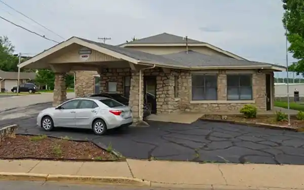 Cornerstone gas station nowadays, Galena color photo Cornerstone gas station, today