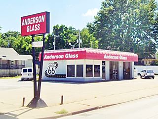 flat roof oblong box style 1940s gas station