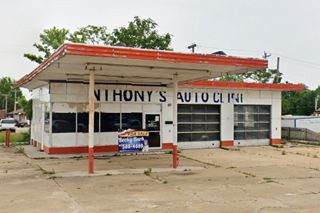 old 1950s gas station