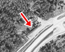 air view 1955 Beacon Motel Arlington black and white 1955 aerial photo with US66 and motel building