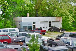 box-shaped vintage 1940s gas station