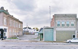 site and remaining building of a 1930s Route 66 cafe