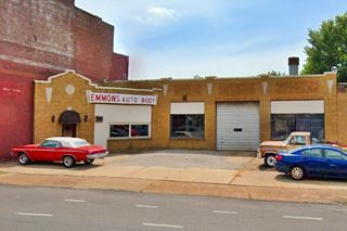 Former service sta. An old Gas station