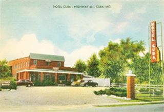 Cuba Hotel in 1940s, Cuba MO color postcard c.1940, hotel, sign and cars seen from Route 66