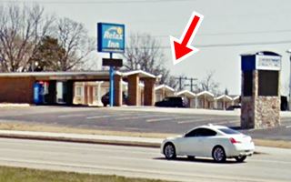 street view of current Relax Inn motel on Route66, with zig-zag roofs
