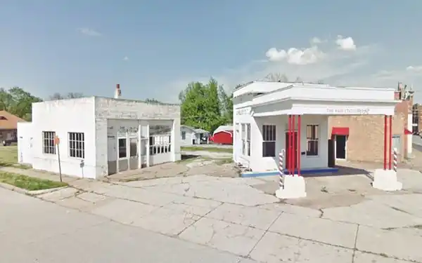 1920s Filling Station