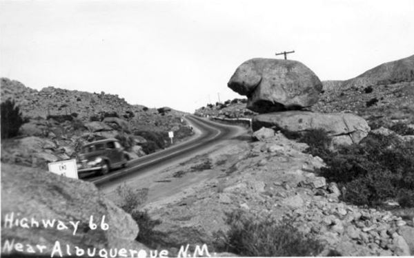 Black and white 1940s postcard Elephant Rock