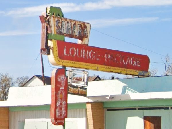 neon sign of the cafe and bar