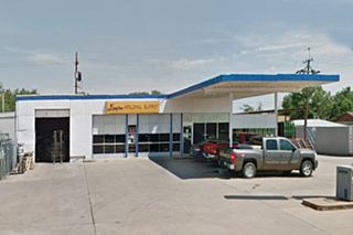 another vintage service station