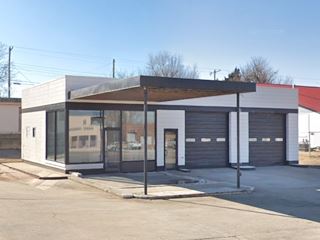 1950s filling station box shaped