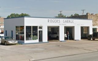 3 bays, glassed office gas station