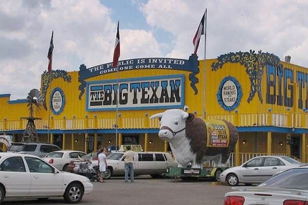 facade and giant steer at the Big Texan Steak House