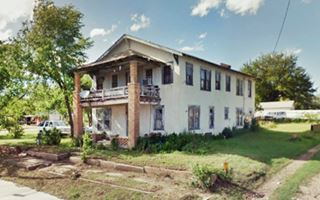 Graham Hotel US 66, McLean two story gable roof front porch building