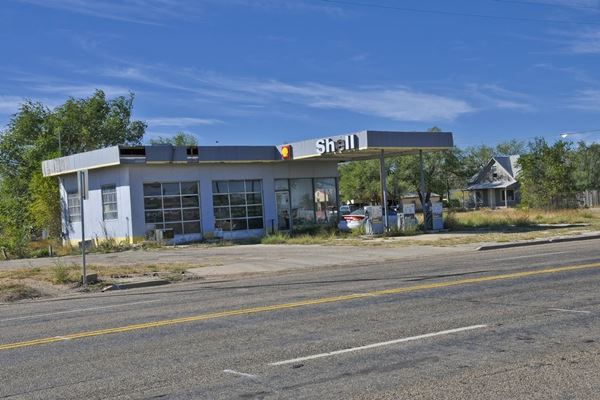 abandoned Shell gas station