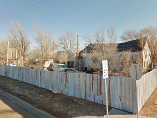 An Old Route 66 gas station ruins